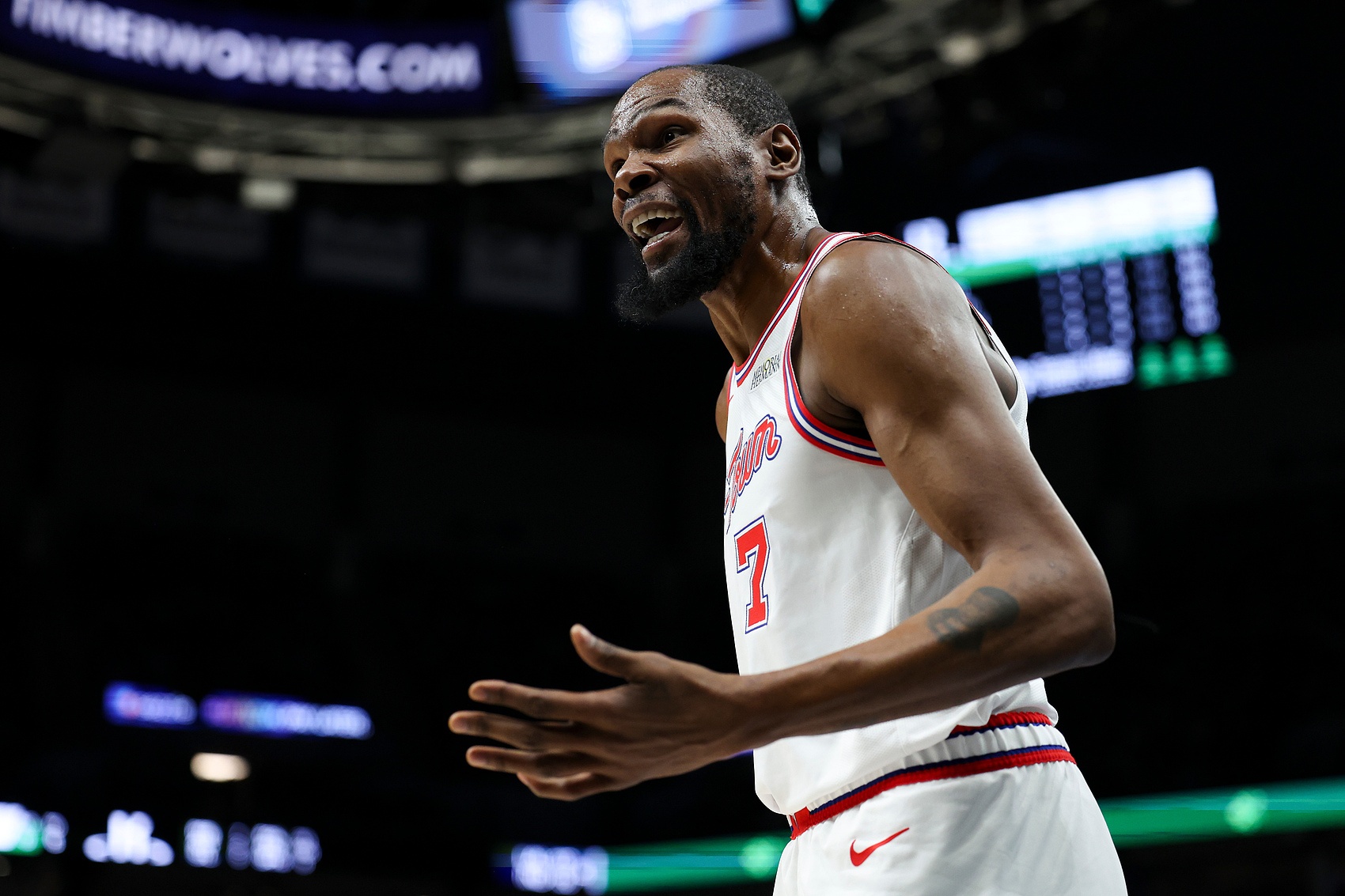 世界杯移动端观看平台-如何应对严密防守？KD：加强对抗&amp;放慢节奏 我拿到球就任我摆布了