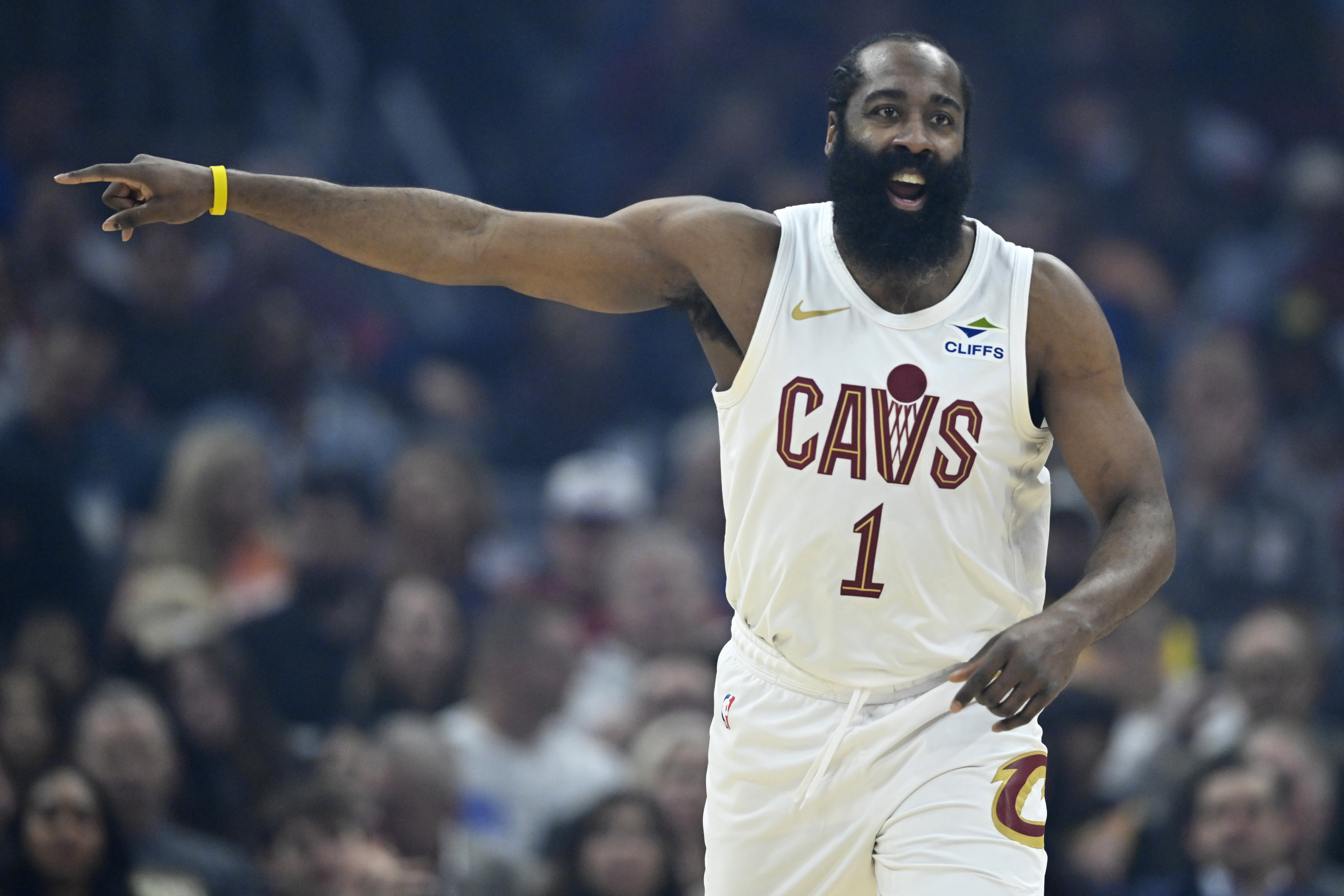 世界杯比赛直播下载-来骑士后时间减少&amp;效率提升！哈登本季场均23.6分8助&amp;命中率43.4%